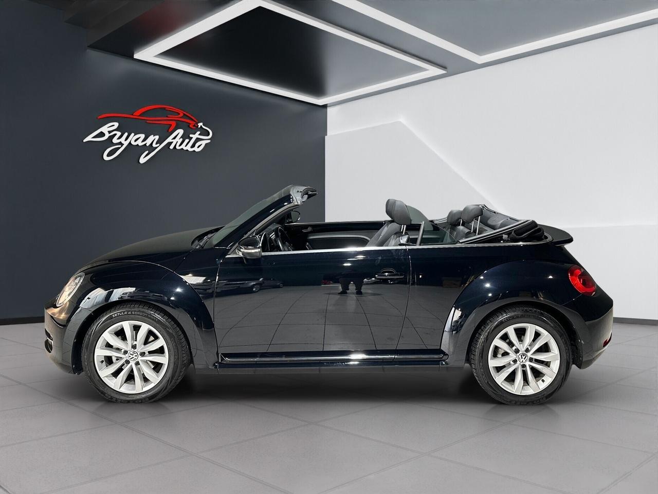 Volkswagen Maggiolino Cabrio 2.0 TDI DSG Design BlueMotion Technology