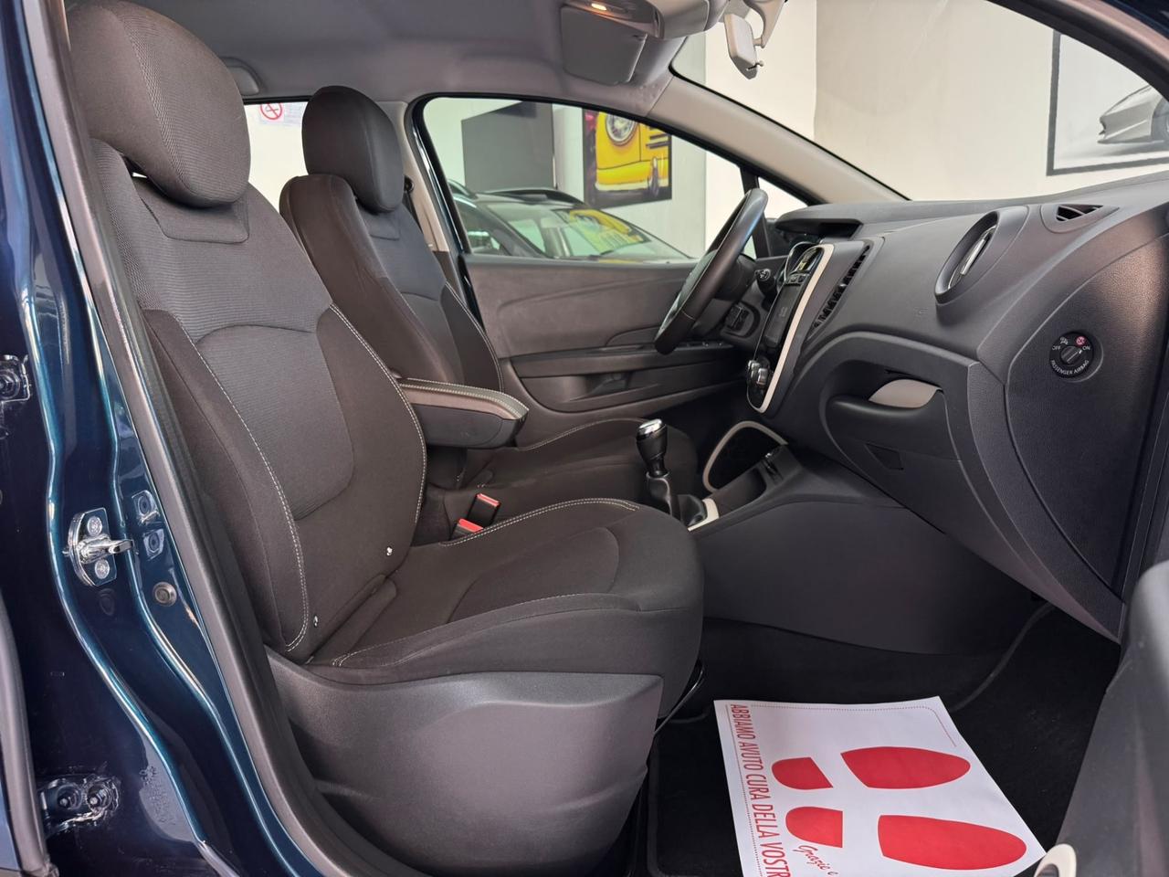Renault Captur 1.500cc diesel/ 2017/ km 73mila