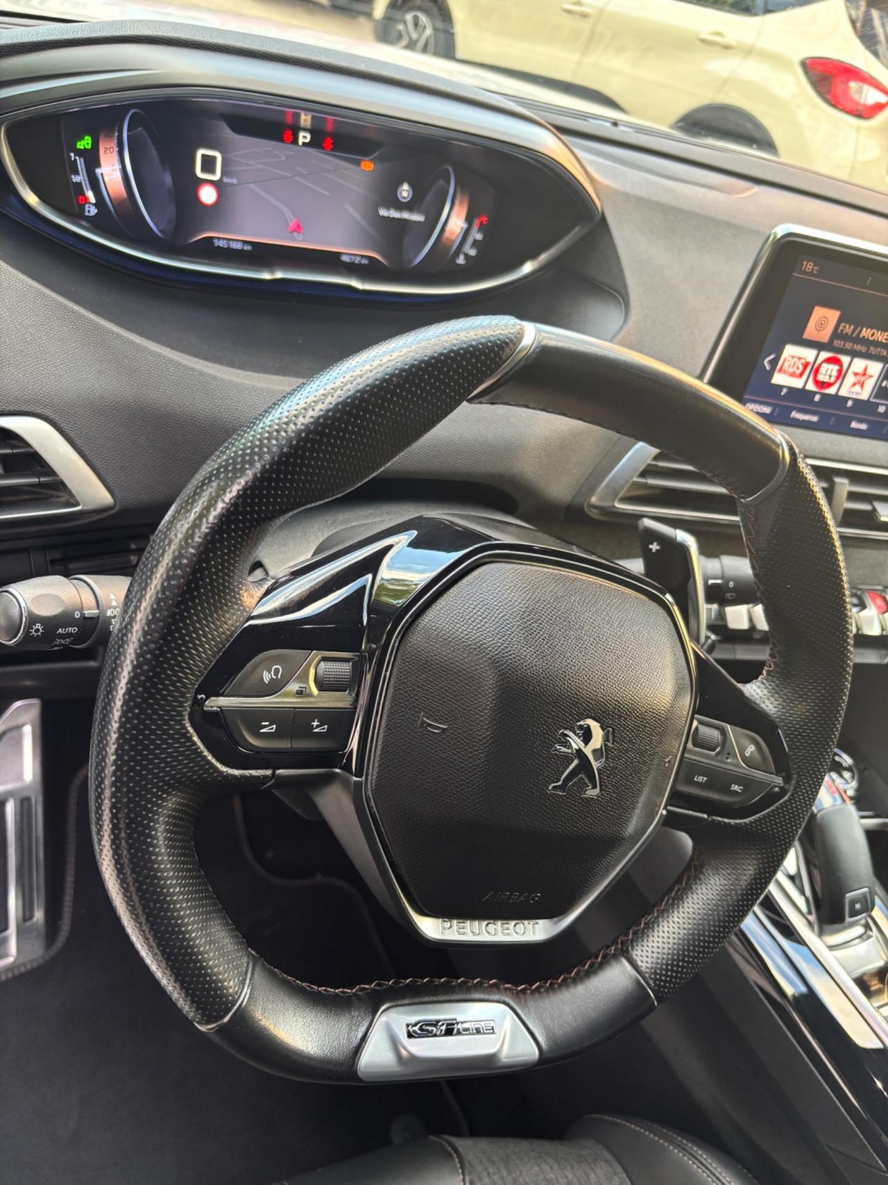 Peugeot 5008 BlueHDi 130 S&S Allure