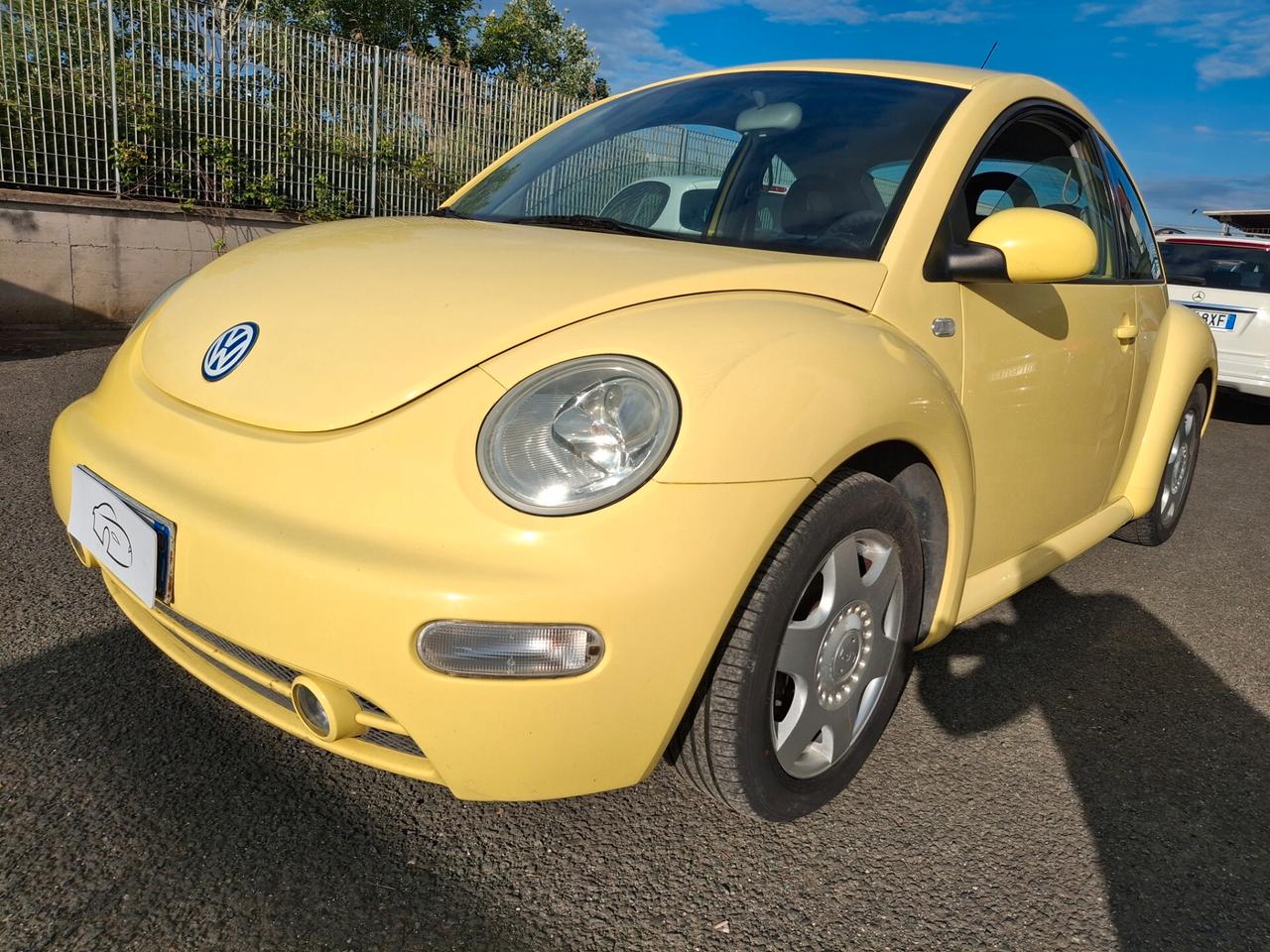Volkswagen New Beetle 1.6 **SOLO 102mila CHILOMETRI**