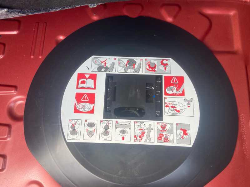 RENAULT Clio 1.2 16v Zen 75cv