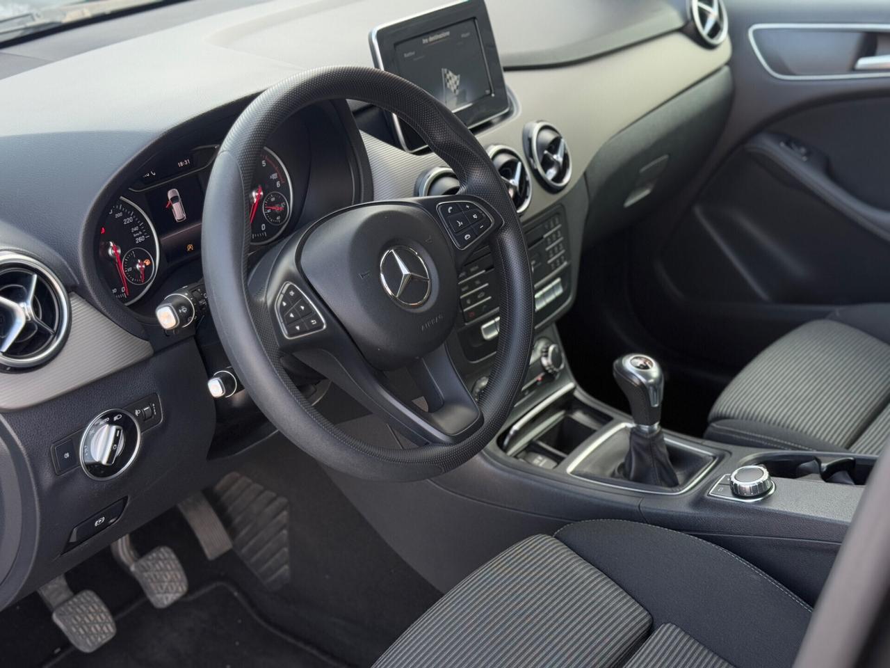 Mercedes-benz B 180 Tagliandi Mercedes !