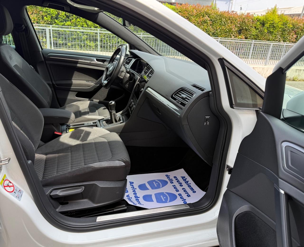 Volkswagen Golf 1.4 TSI 125 CV 5p. Sport R-line