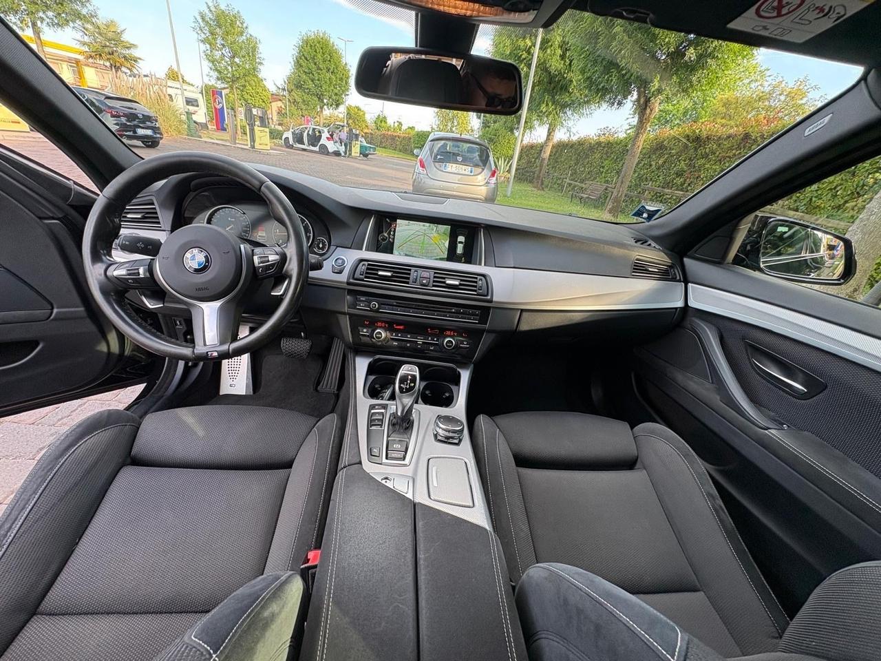 Bmw 525 525d Touring Luxury allestimento MSport