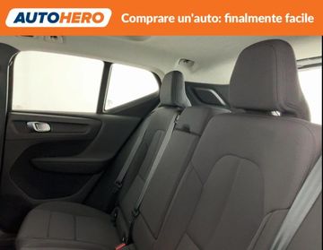 VOLVO XC40 B4 AWD Geartronic Momentum Pro