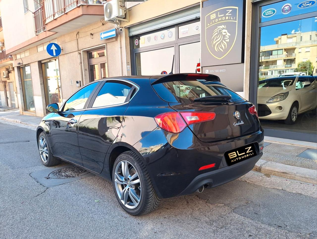 Alfa Romeo Giulietta 1.6 JTDm-2 105 CV Exclusive