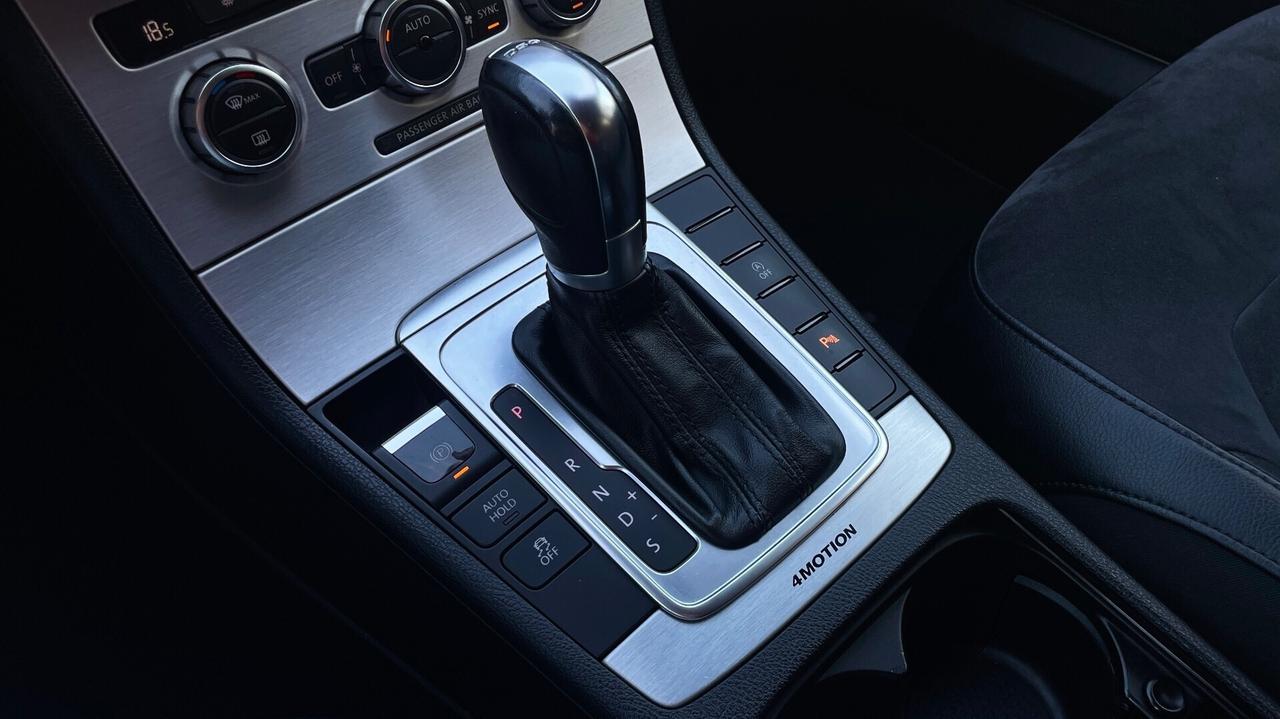 VOLKSWAGEN PASSAT VARIANT 2.0 HIGH BMT 4 MOTION TDI DSG 170 CV - PELLE, SEDILI RISCALDATI