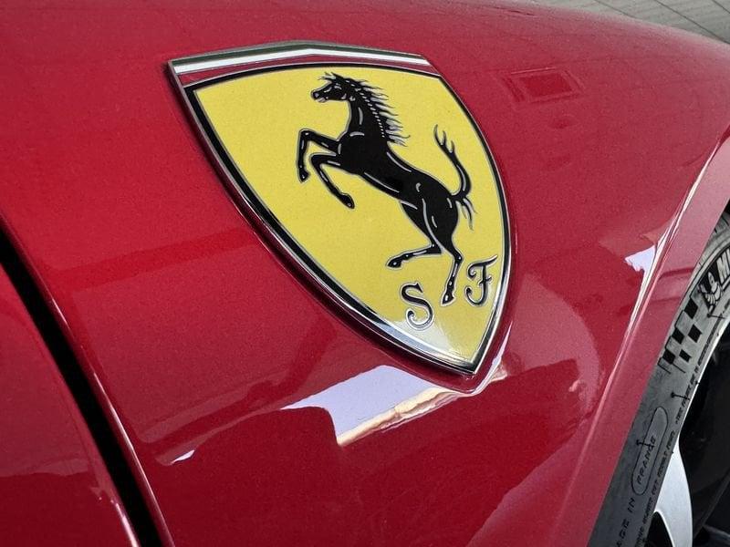 Ferrari SF90 Spider 4.0 Hybrid DCT 4WD Spider
