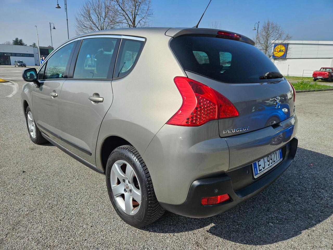 Peugeot 3008 3008 1.6 e-hdi 8v Access (premium) s&s 112cv robot