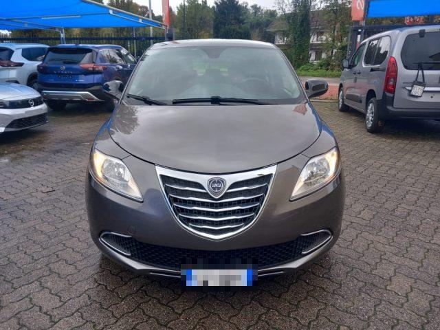 LANCIA Ypsilon 1.2 69 CV 5 porte Gold