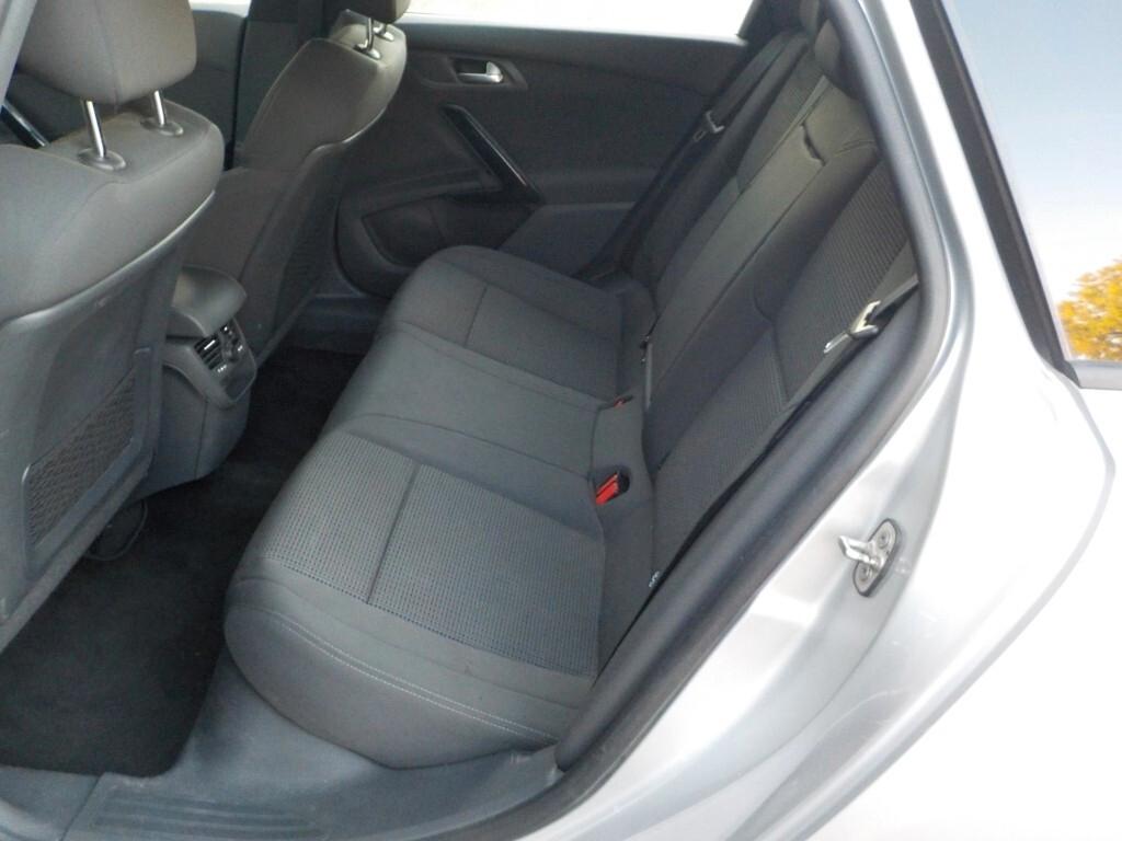 Peugeot 508 BlueHDi 120 EAT6 S&S SW Allure