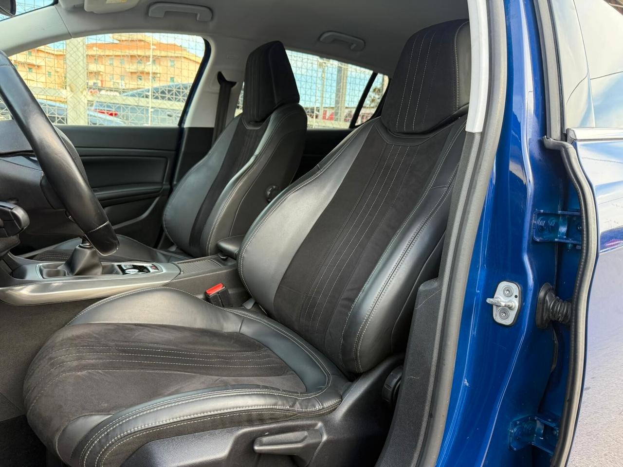 Peugeot 308 BlueHDi 120 S&S Allure