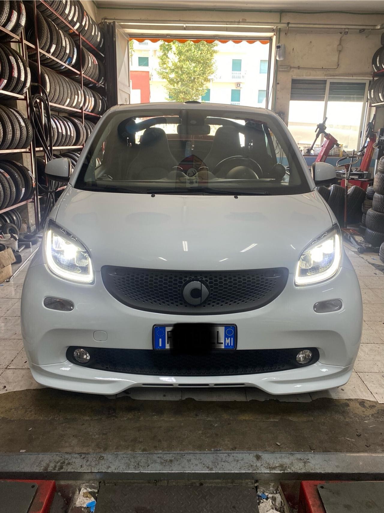 Smart ForTwo BRABUS 0.9 Turbo 109 CV cabrio Xclusive STRAFULL
