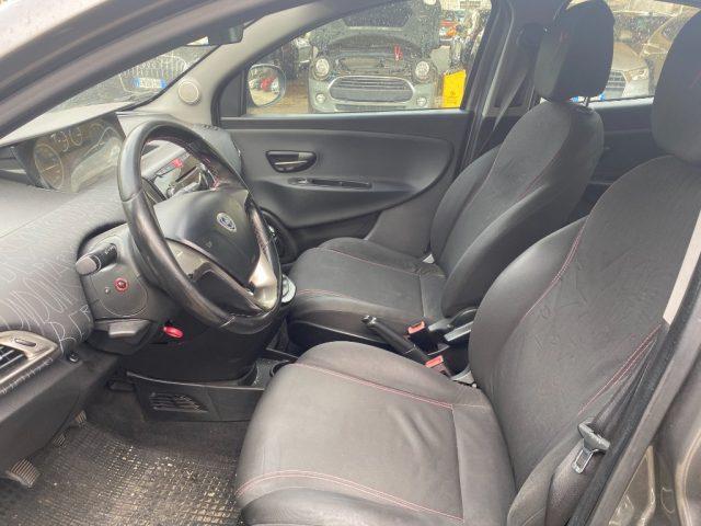 LANCIA Ypsilon 0.9 TwinAir 85 CV 5 porte Metano Ecochic Gold