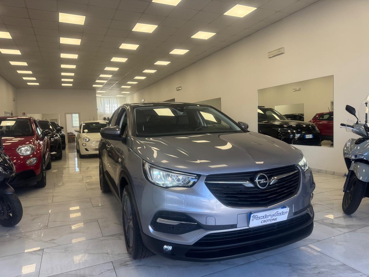 Opel Grandland X 1.5 diesel Ecotec Start&Stop aut. Business Ed.