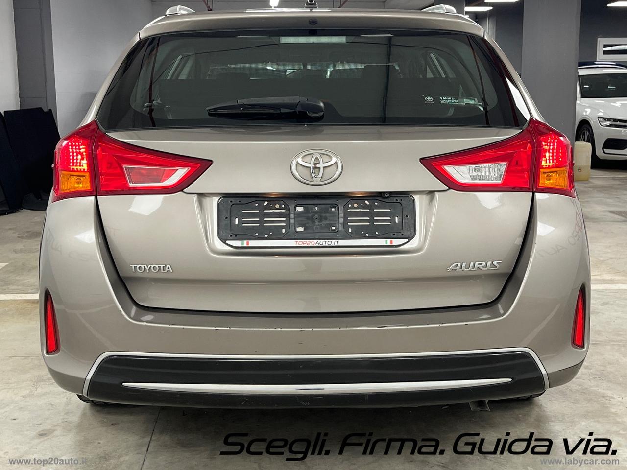TOYOTA Auris STATION VAGON 5 PORTE 1.4D Active CONSUMI MOLTO BASSI