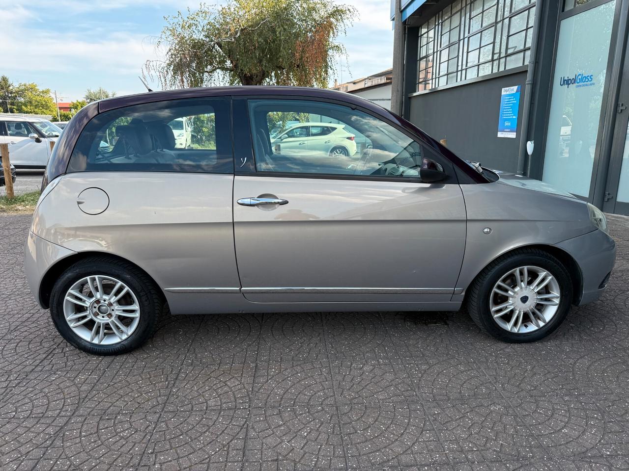 Lancia Ypsilon 1.4 16V Sport MomoDesign GPL valido fino 2036
