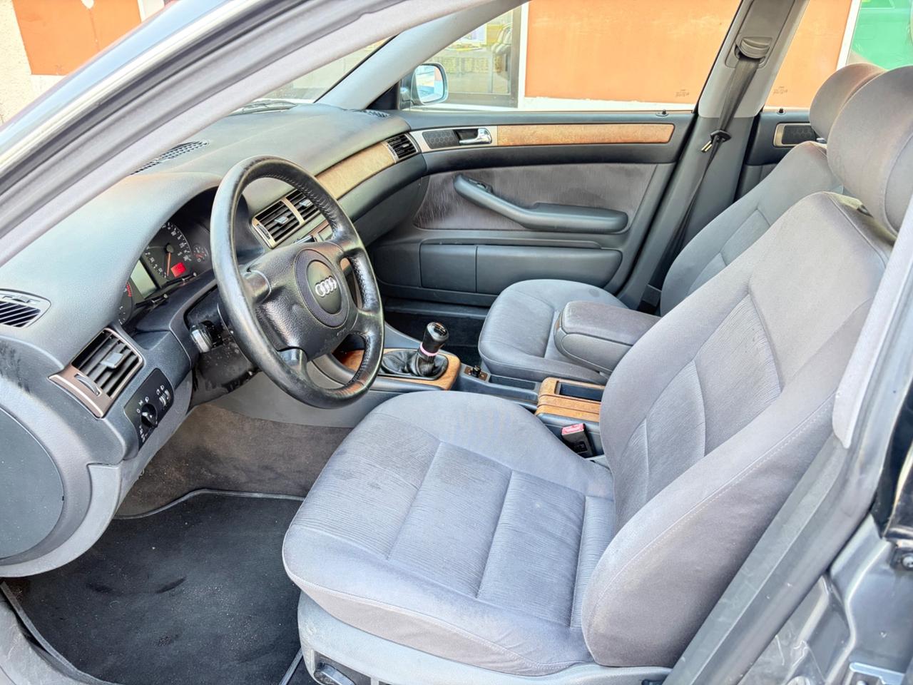 Audi A6 2.4 V6 cat Ambiente A.S.I