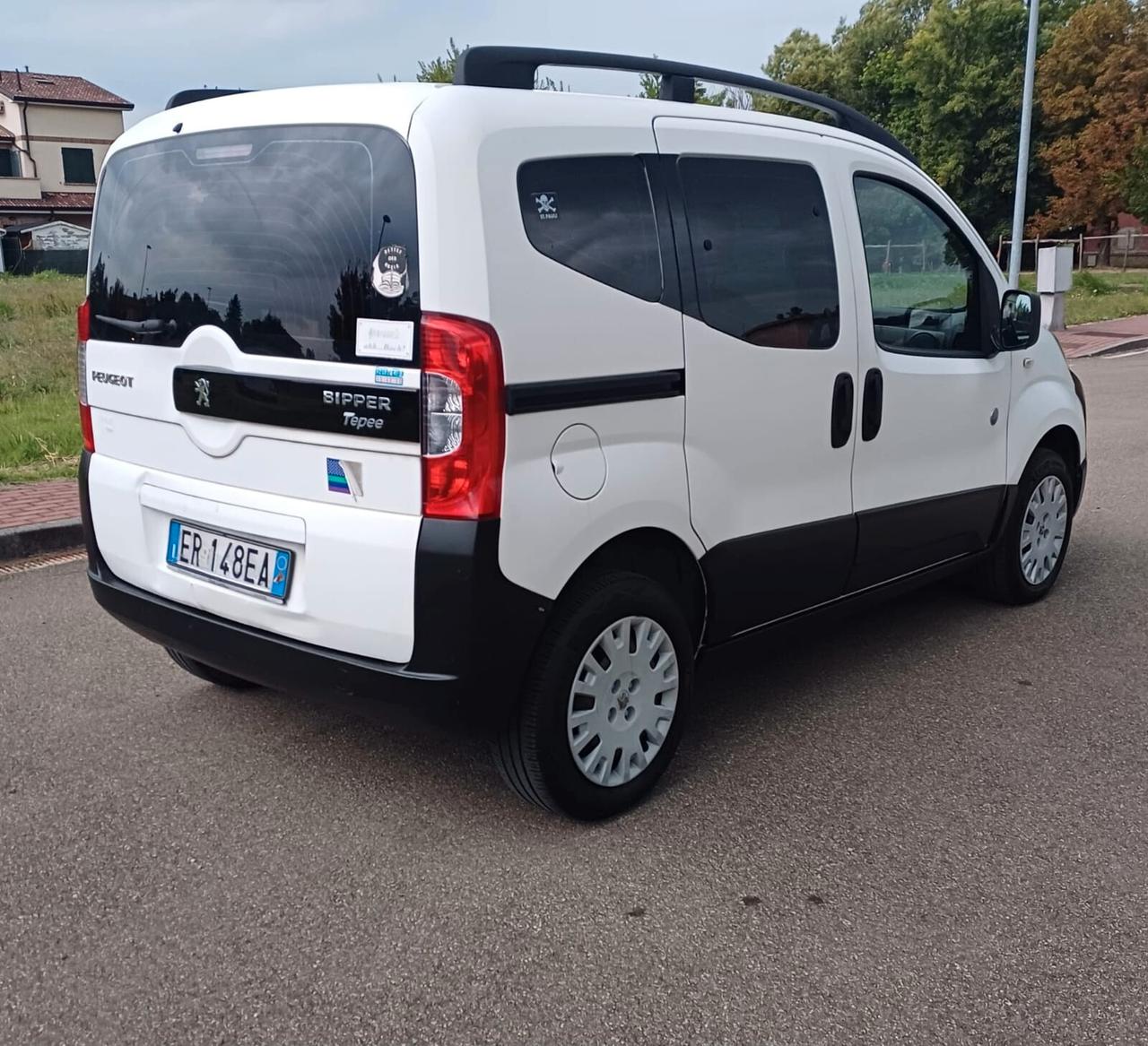 Peugeot Bipper Tepee 1.3 HDi 75 FAP Outdoor