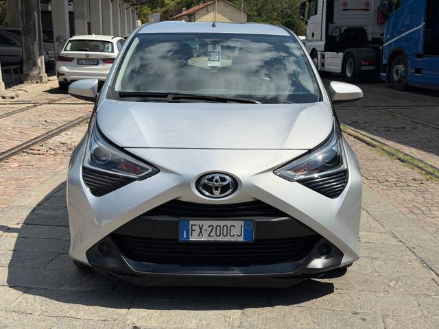 TOYOTA Aygo 1.0 VVT-i 72 CV 5 porte x-business MMT