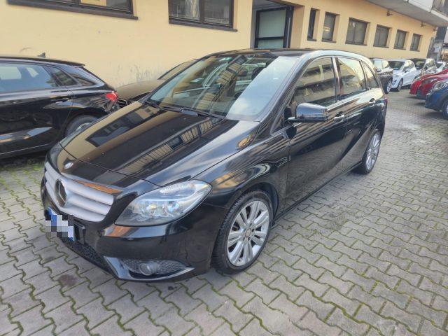 MERCEDES-BENZ B 180 Executive