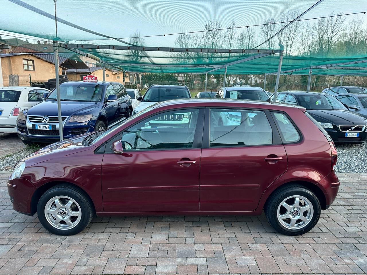 Volkswagen Polo 1.4/69CV TDI 5p. Sportline