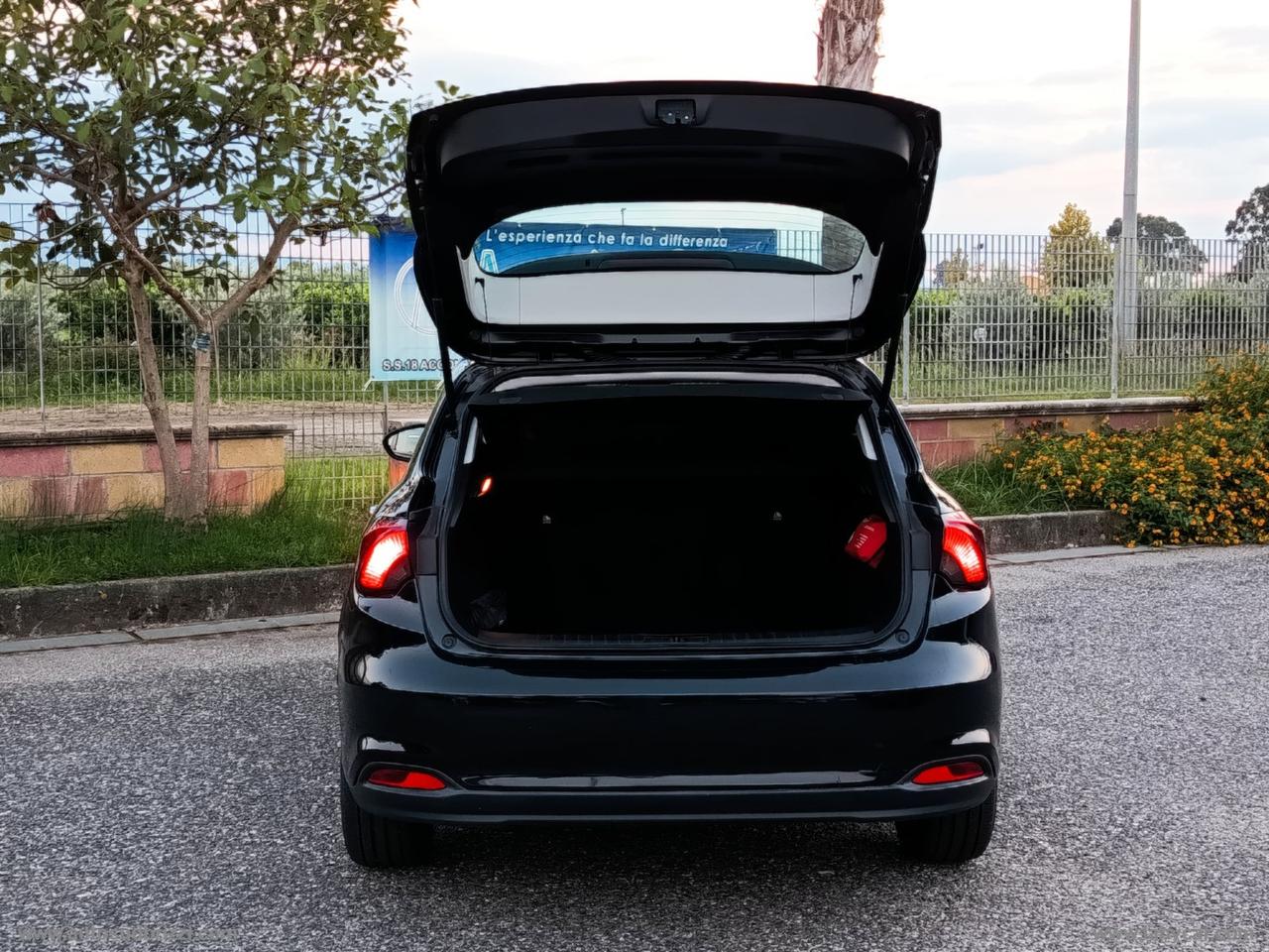 FIAT Tipo 1.6 Mjt S&S 5p. Easy