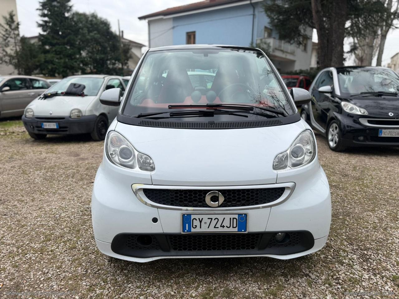 SMART fortwo 1000 52 kW MHD coupé passion