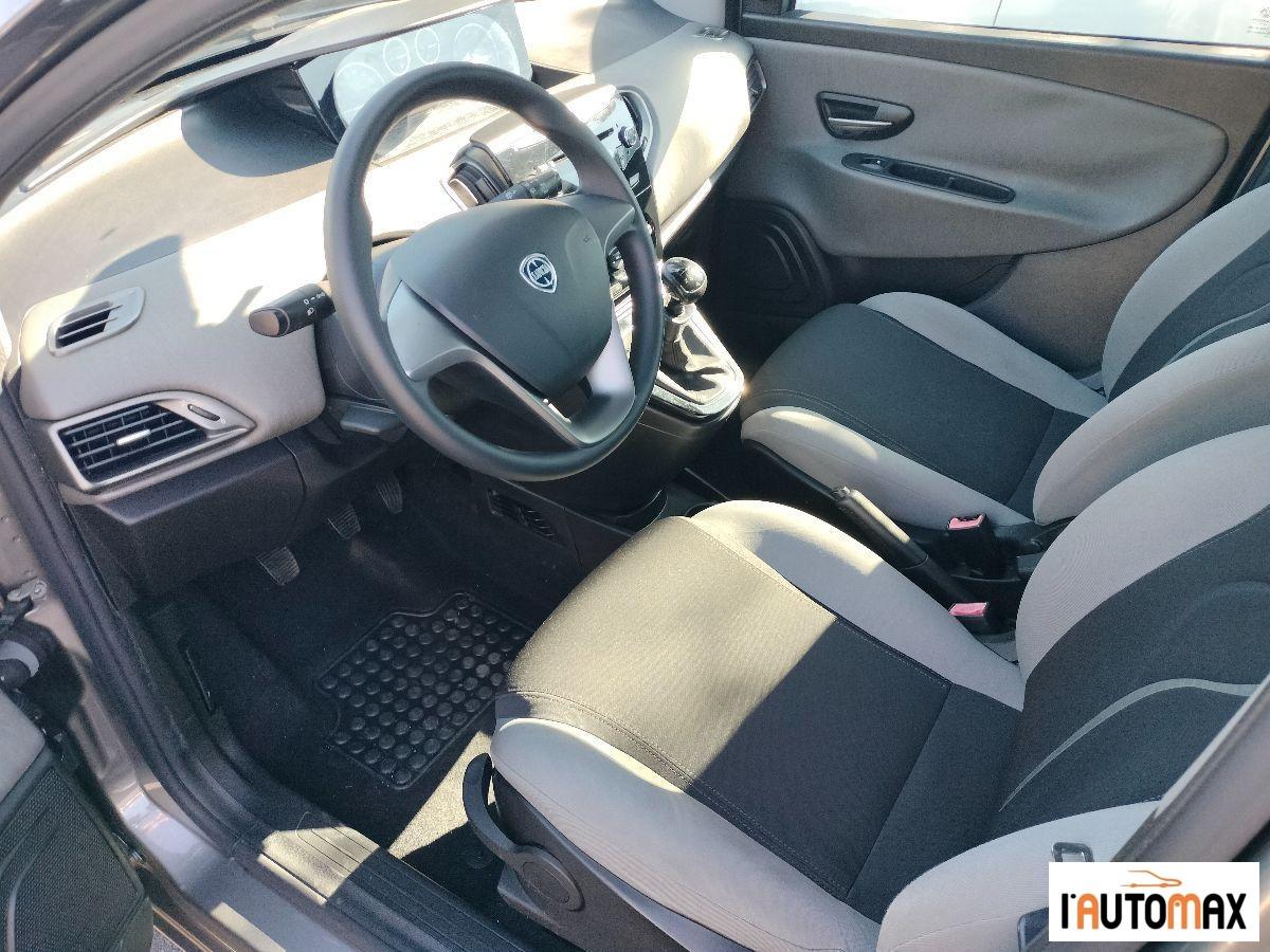 LANCIA - Ypsilon 1.2 8v Elefantino 69cv