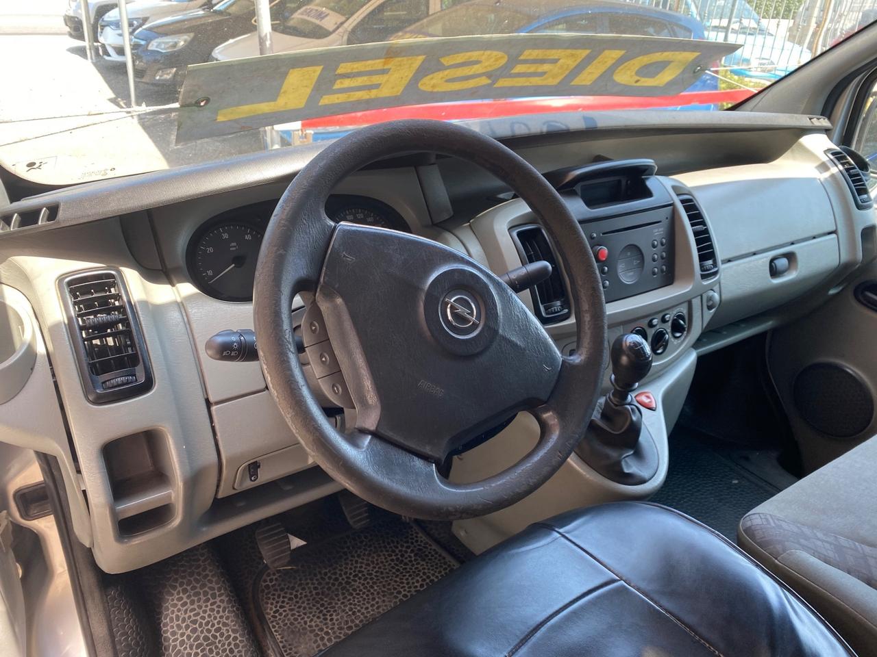 Opel Vivaro 29 1.9 CDTI/100CV PC-TA Furgone