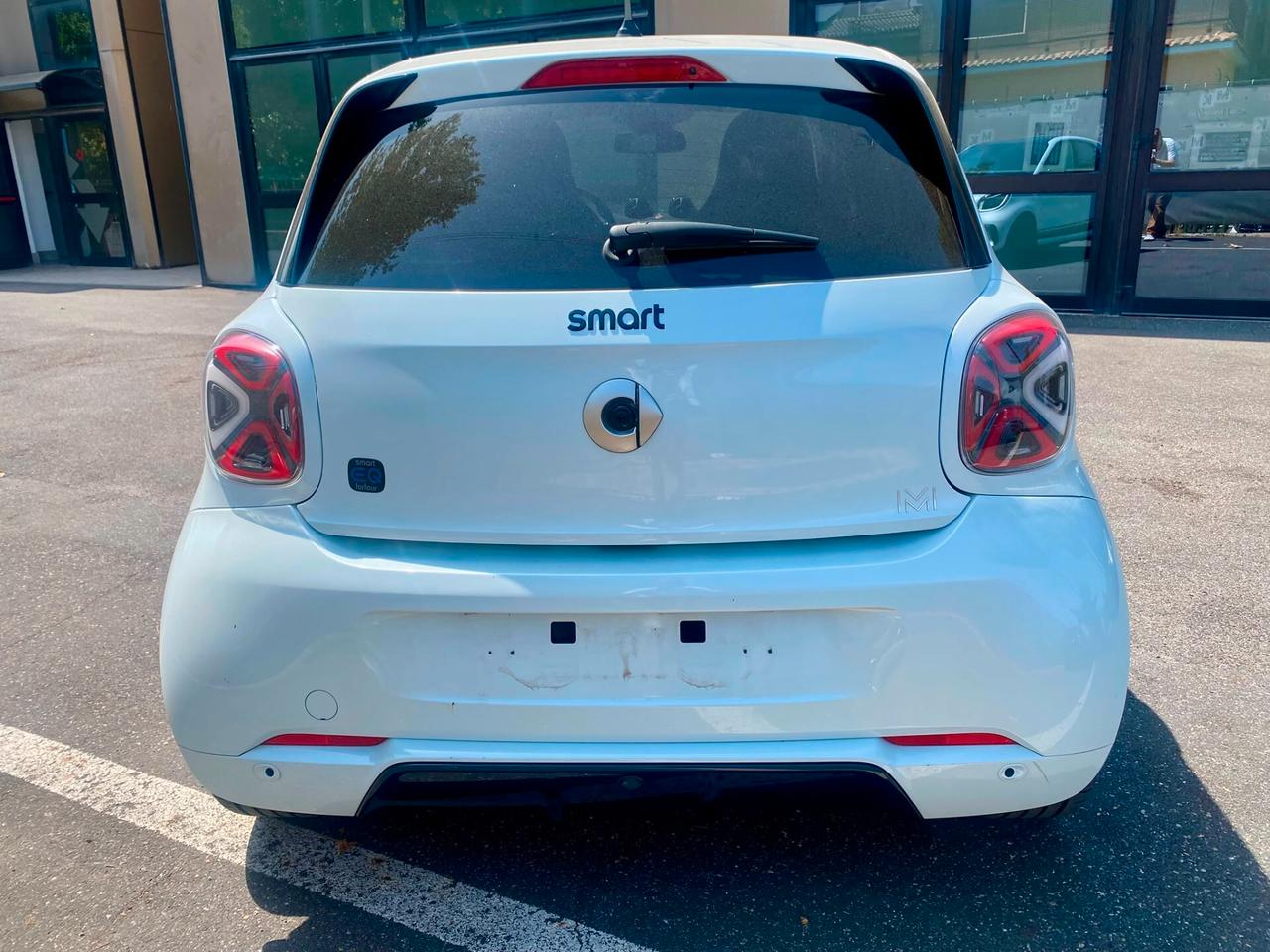 smart forFour EQ edition one, Brabus STYLE CAMERA, FULL LED