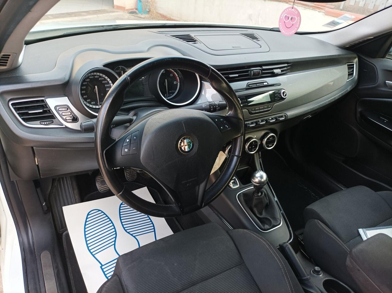 Alfa Romeo Giulietta 2.0 JTDm-2 140 CV Distinctive