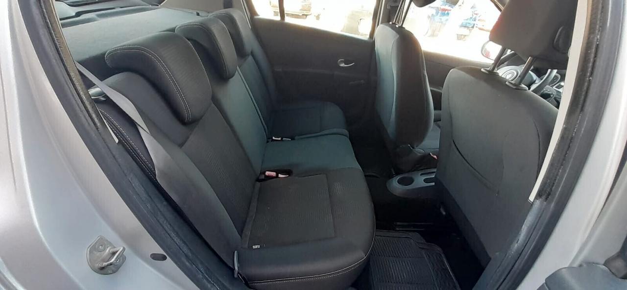 Renault Clio 2010 - 1.2 benzina Lb automobili