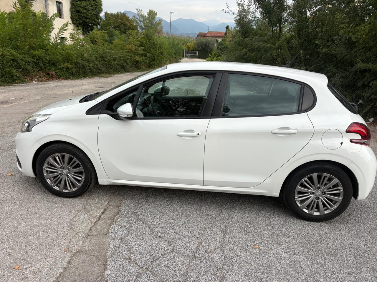 Peugeot 208 1.5HDI-2019”X NEOPATENTATI “