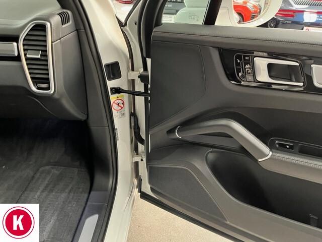 Porsche Cayenne 3.0 V6