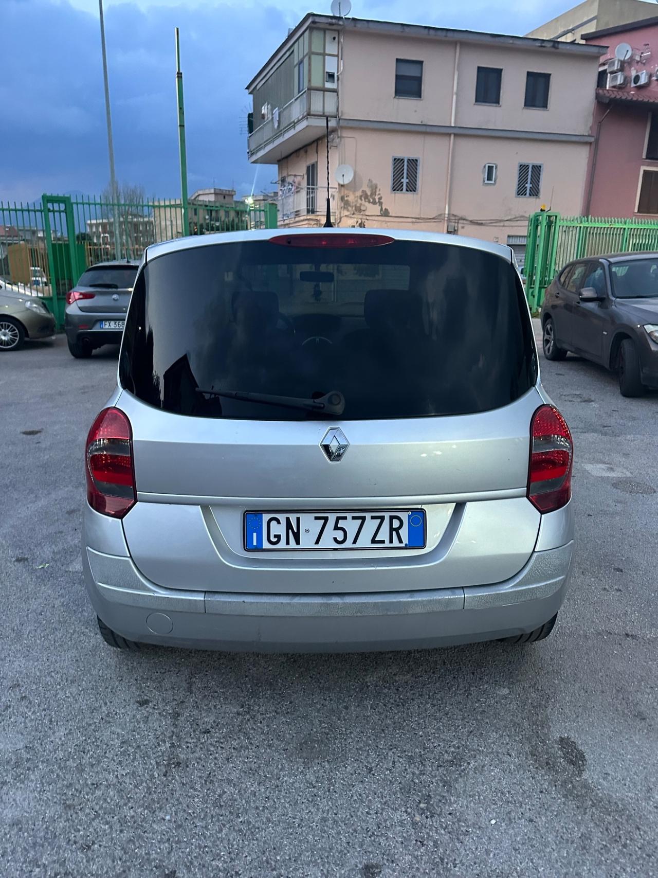 Renault Modus 1.2 16V Dynamique