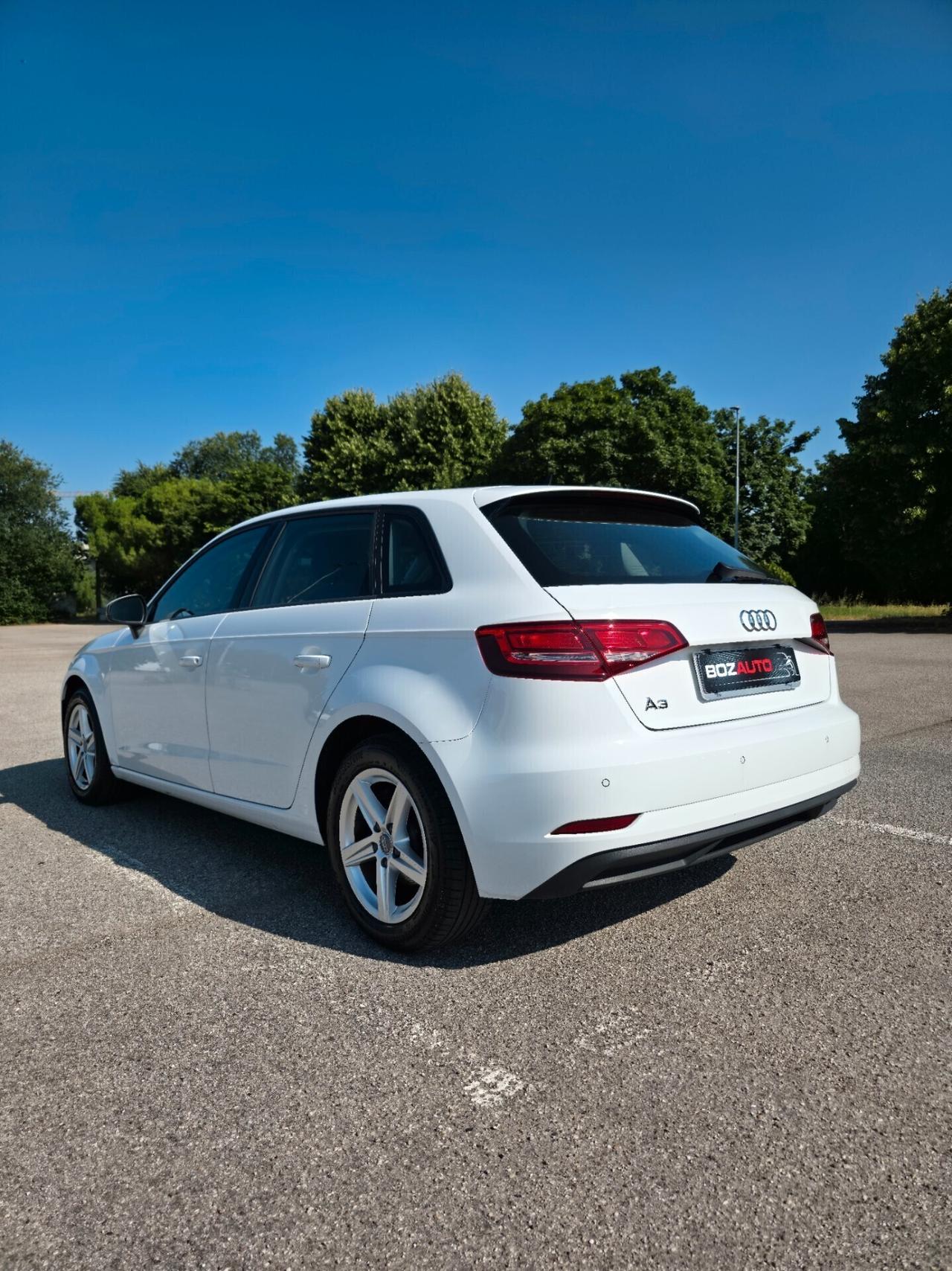 Audi A3 30 G-Tron S Tronic Sport Tagliandata Ufficiale Audi