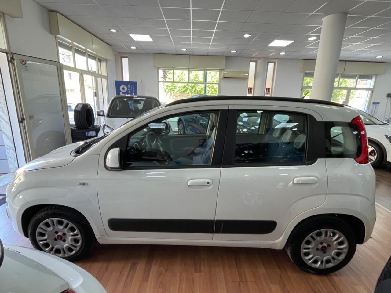 FIAT PANDA 1.2 69CV LOUNGE EURO6