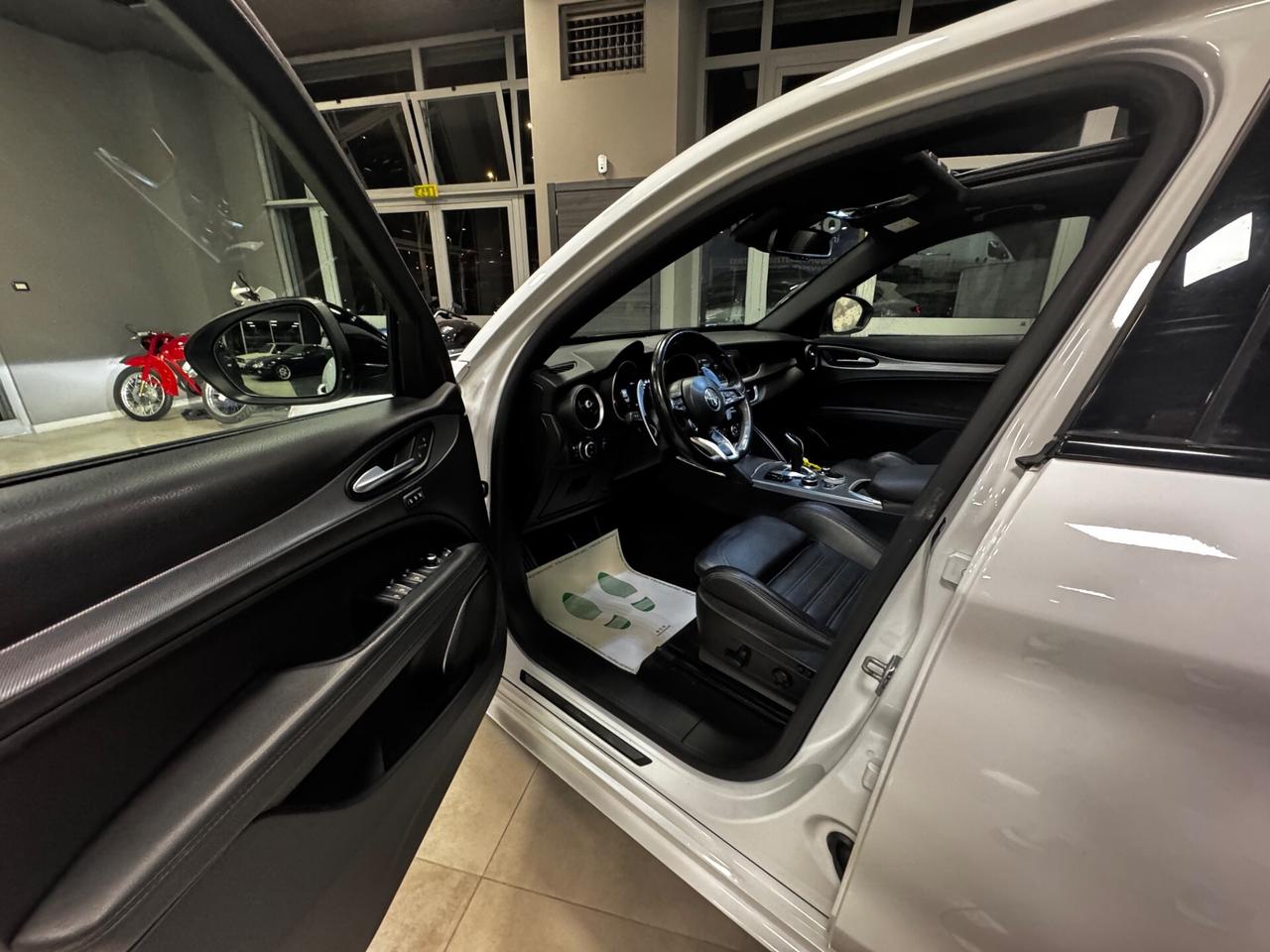 ALFA ROMEO STELVIO VELOCE TETTO APRIBILE 2.2 MJET 210CV Q4