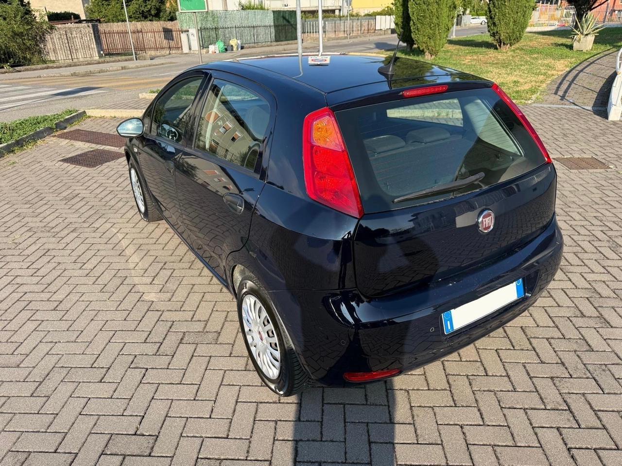 Fiat Punto 1.3 MJT II S&S 95 CV 5 porte Street