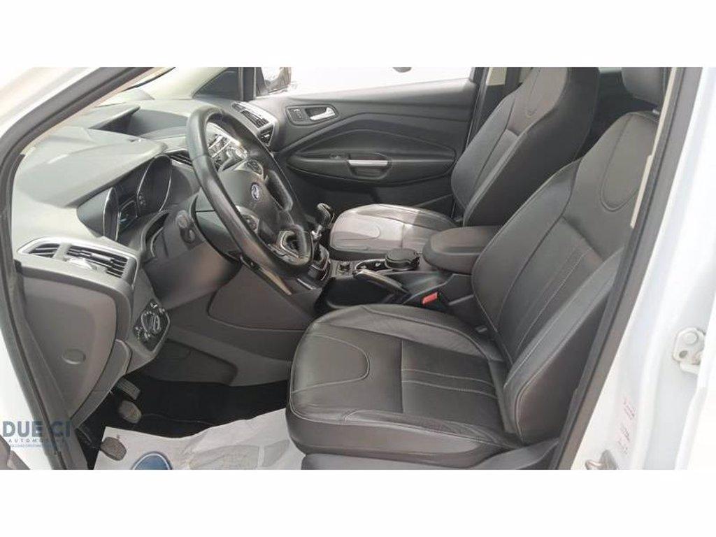 FORD Kuga 2.0 TDCI 140 CV 2WD Titanium del 2013