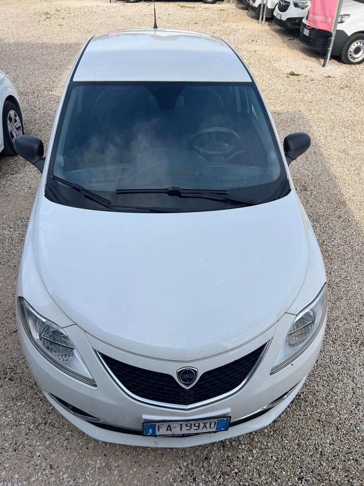 Lancia Ypsilon 1.3 MJT 16V 95 CV 5 porte S&S Silve
