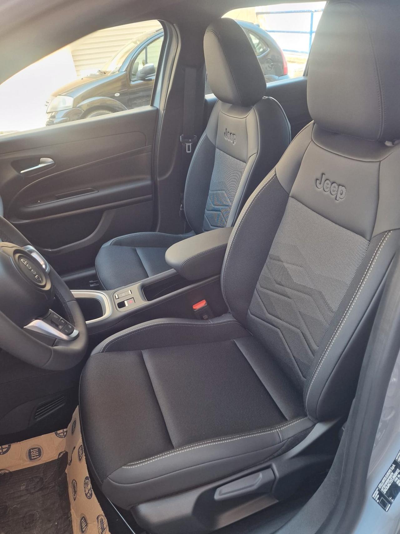Jeep Avenger 1.2 Turbo 110 CV MHEV Altitude