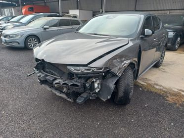 Alfa Romeo Tonale 1.6 diesel 130 CV