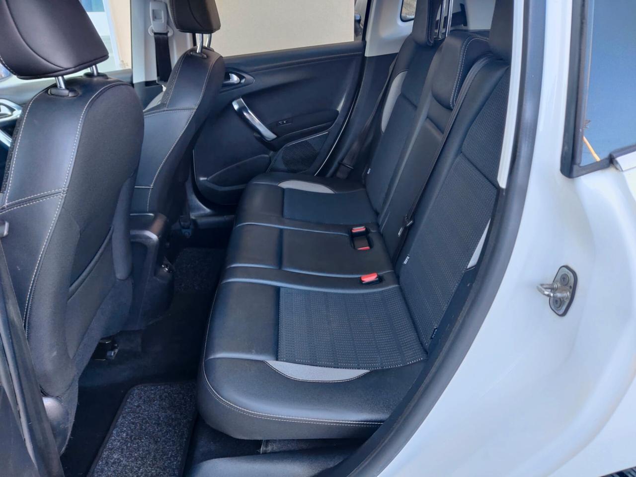 Peugeot 2008 1.6 Diesel