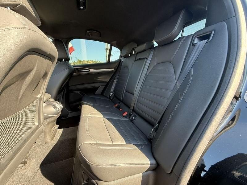 Alfa Romeo Stelvio 2.2 Turbodiesel 210 CV AT8 Q4 Veloce