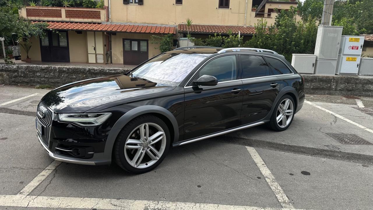 Audi A6 allroad 3.0 TDI 218 CV S tronic Business Plus