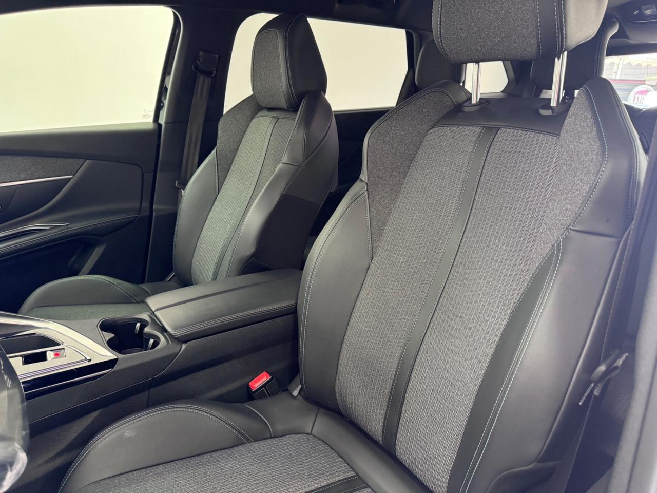 Peugeot 5008 BlueHDi 130 S&S EAT8 Allure Pack