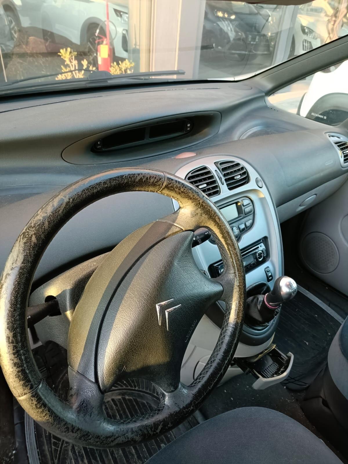 Citroen Xsara Picasso 2.0 HDi Elegance