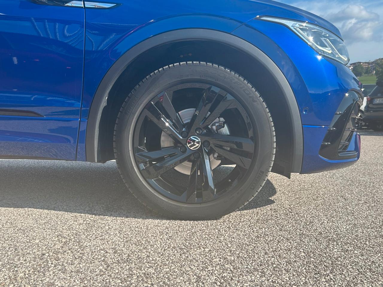 Volkswagen Tiguan R-LINE 2.0 TDI 150cv DSG 4MOTION